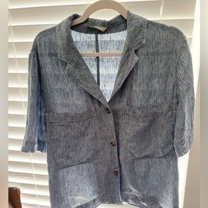 Everlane Linen Workwear Shirt - Women’s S (Blue Pinstripe)